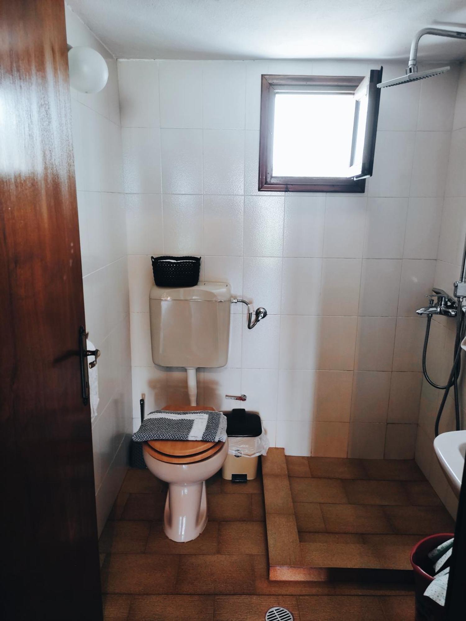 Rodavgi * Paralia Sikias